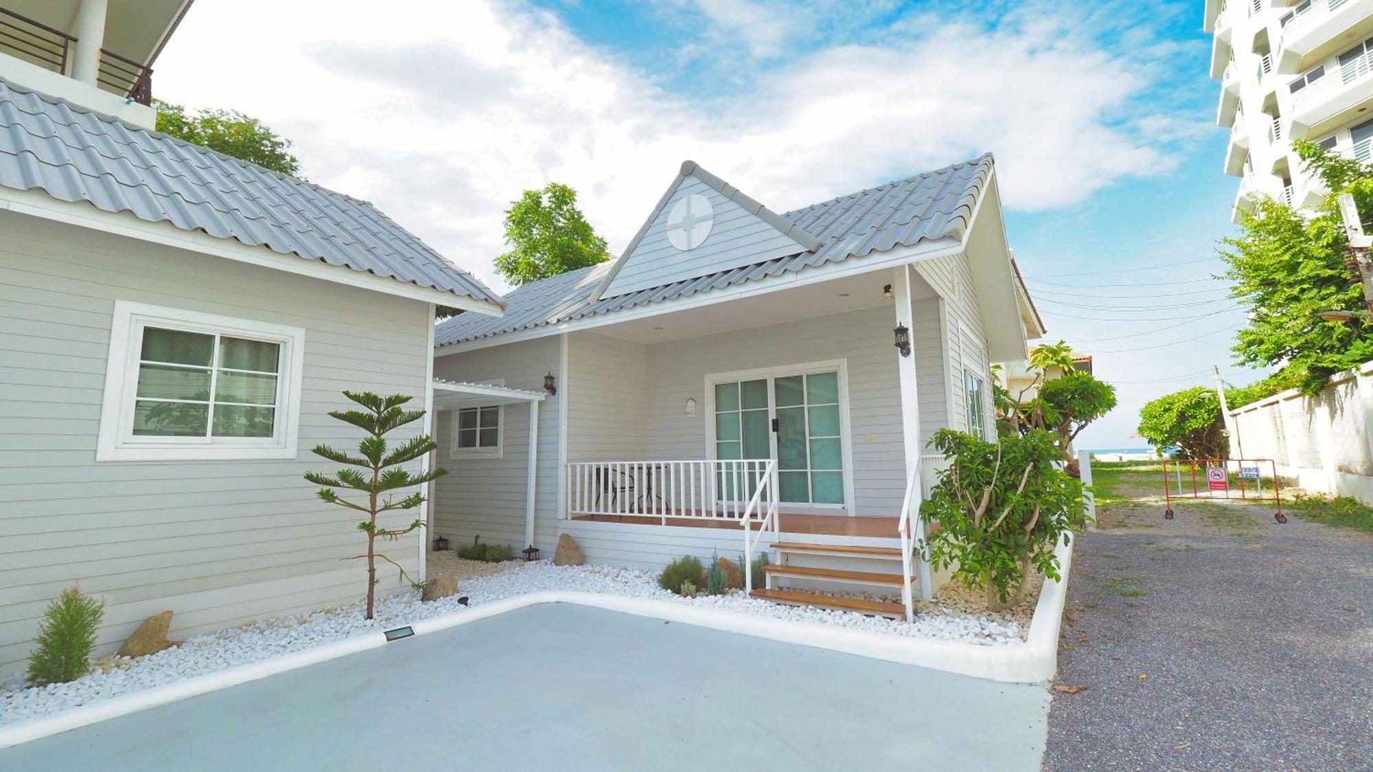 Baan Casita With Private Seaside Cottage Хуа Хин Екстериор снимка